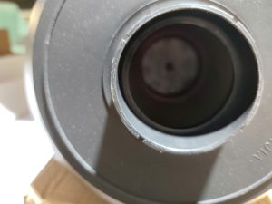 **Mô tả sản phẩm:** **Vỏ hộp lọc gió máy nén khí HD-30HP** là bộ phận quan trọng giúp bảo vệ lõi lọc gió và đảm bảo không khí đầu vào của máy nén khí luôn sạch trước khi đi vào buồng nén. Sản phẩm được thiết kế chắc chắn với vật liệu bền bỉ, giúp chống va đập và hạn chế bụi bẩn xâm nhập vào hệ thống. Nhờ khả năng định hướng luồng khí và bảo vệ bộ lọc hiệu quả, vỏ hộp lọc gió HD-30HP góp phần nâng cao hiệu suất hoạt động, kéo dài tuổi thọ máy nén khí và giảm chi phí bảo trì trong quá trình vận hành.