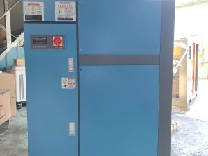 Máy sấy khí HD-110XF/50Hz giúp loại bỏ hơi ẩm hiệu quả, bảo vệ hệ thống khí nén và nâng cao hiệu suất vận hành. Giải pháp bền bỉ, tiết kiệm chi phí. Liên hệ: 0949105048